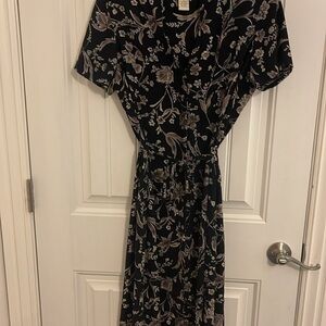 Norton McNaughton Woman’s S‎  Shift Dress Multicolor Black Floral Maxi belted